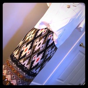 Gorgeous Anthropologie pencil skirt. Size M